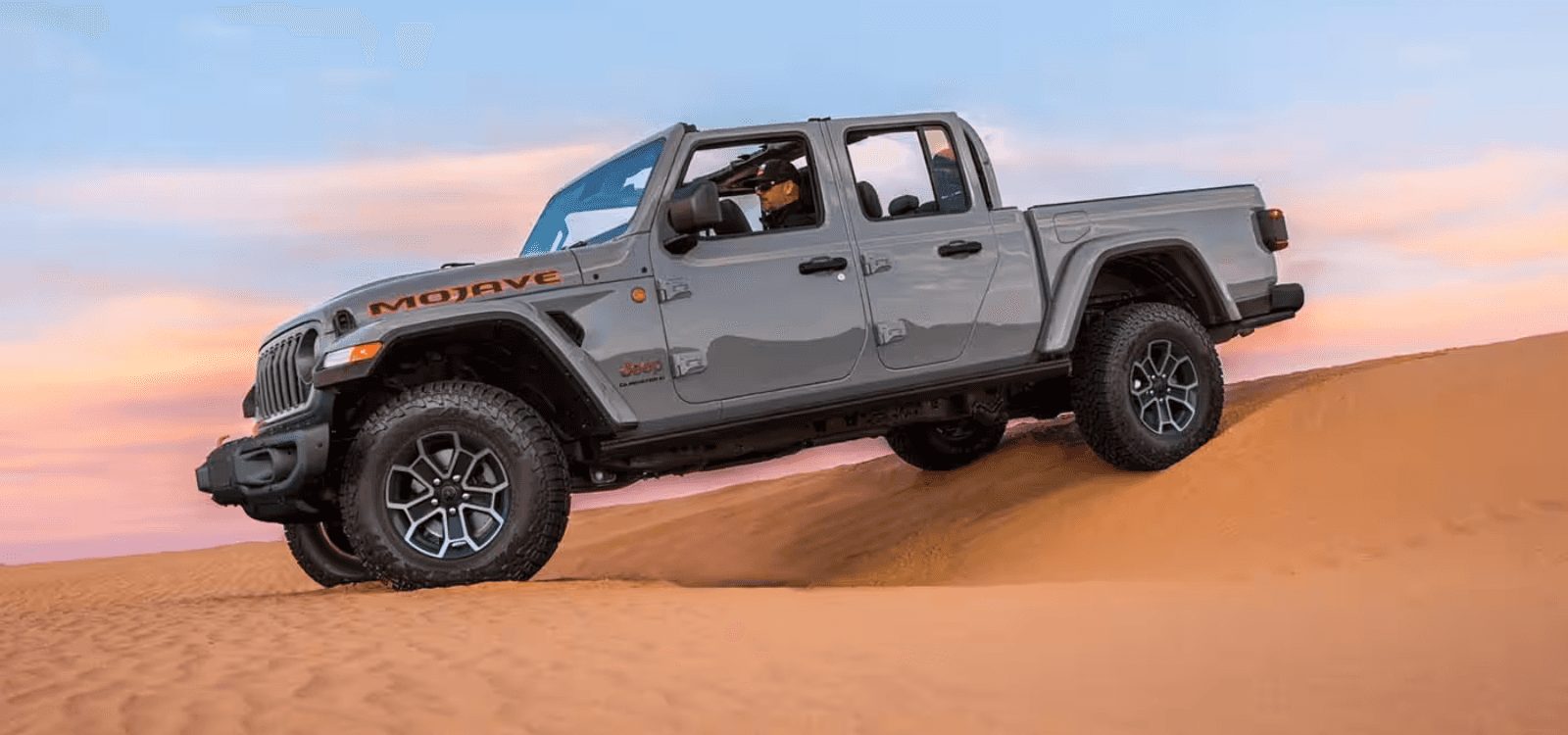 Jeep Gladiator Vs Toyota Tacoma Comparison Review