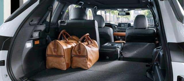LARGE CARGO ROOM 2023 Mitsubishi Outlander Plug-in Hybrid LARGE CARGO ROOM