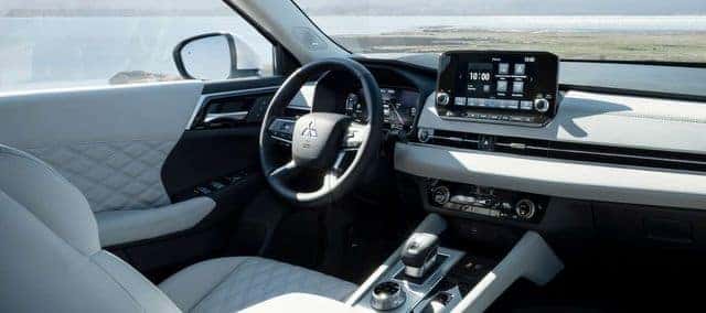 Interior 2023 Mitsubishi Outlander Phev Interior