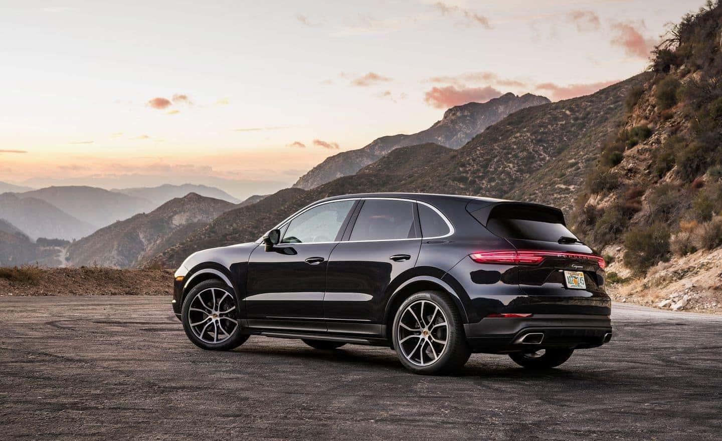 2019 Porsche Macan Vs 2019 Porsche Cayenne Beverly Hills Porsche