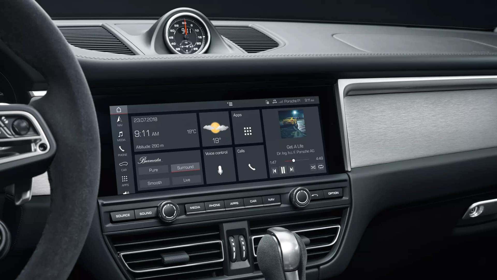 2019 Porsche Macan Interior