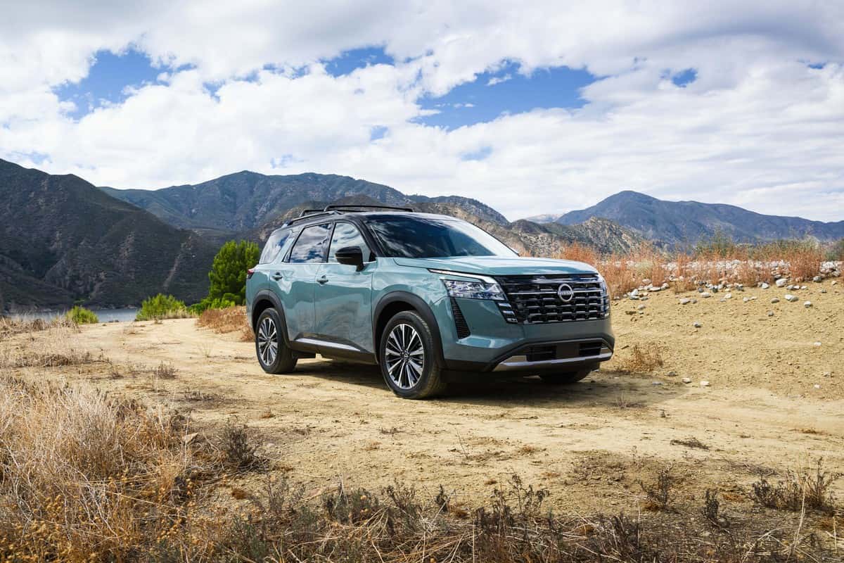 https://di-uploads-pod20.dealerinspire.com/bismarckmotorcompany/uploads/2025/11/MY26-Nissan-Pathfinder-3-5.jpg