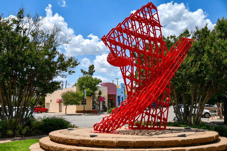 Paseo Artist district sculpture
