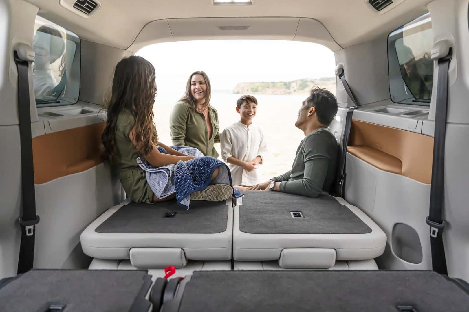 2025 Volkswagen ID.Buzz Dune interior seats down