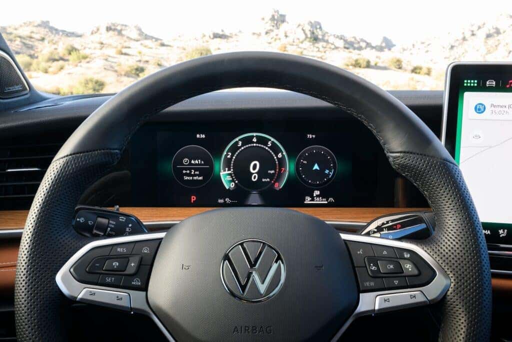 2025 VW Tiguan R-Line Steering Wheel and Gauge Cluster