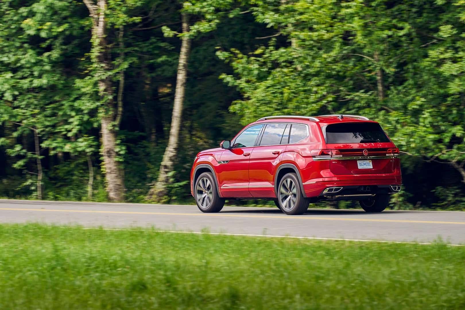 The Safest SUV's Red Back Profile: The 2025 VW Atlas