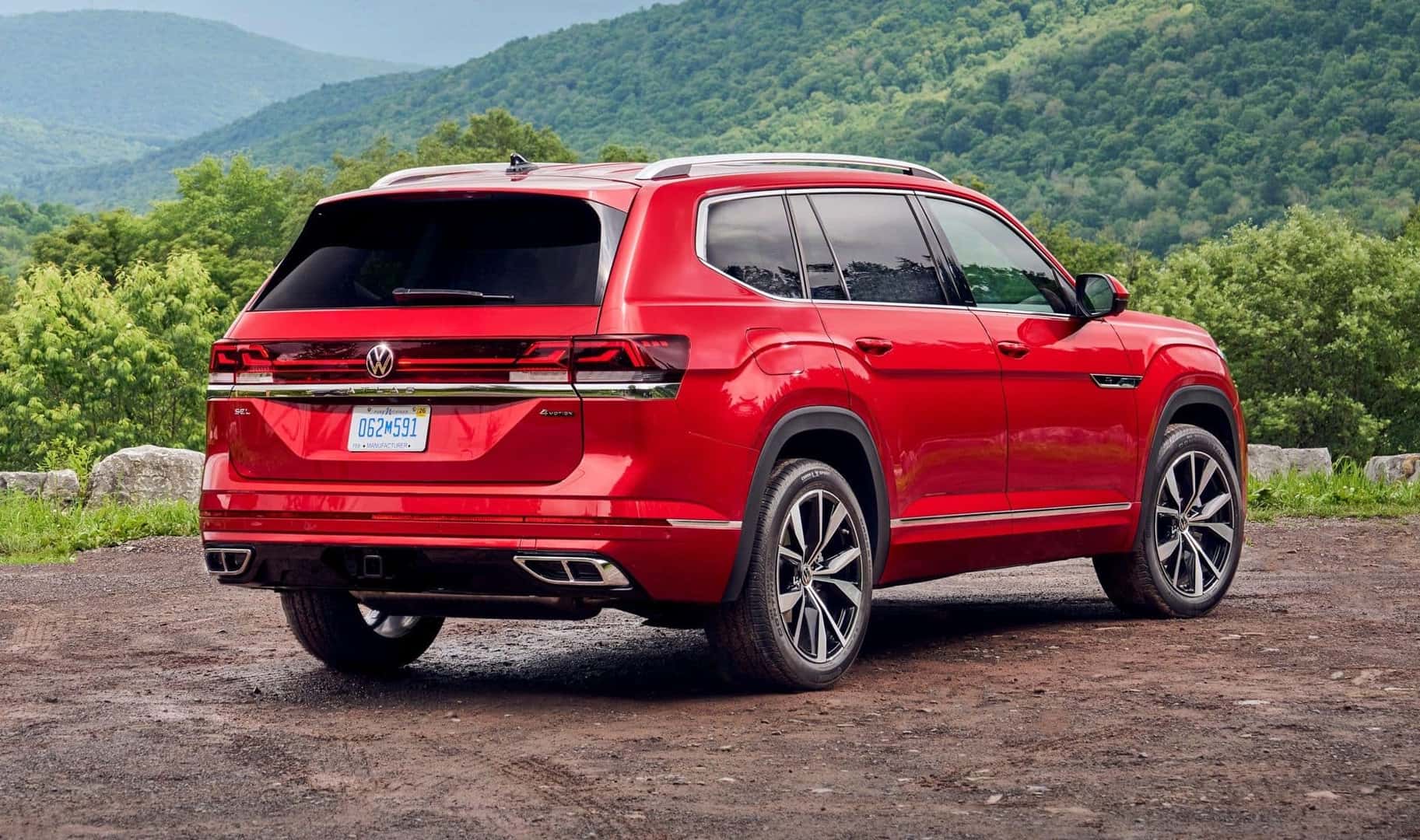 The Red Back Profile Of The Fantastic Volkswagen Atlas