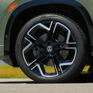 2026 VW Tiguan Alloy Wheel