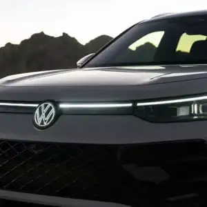 2026 VW Tiguan Front End View