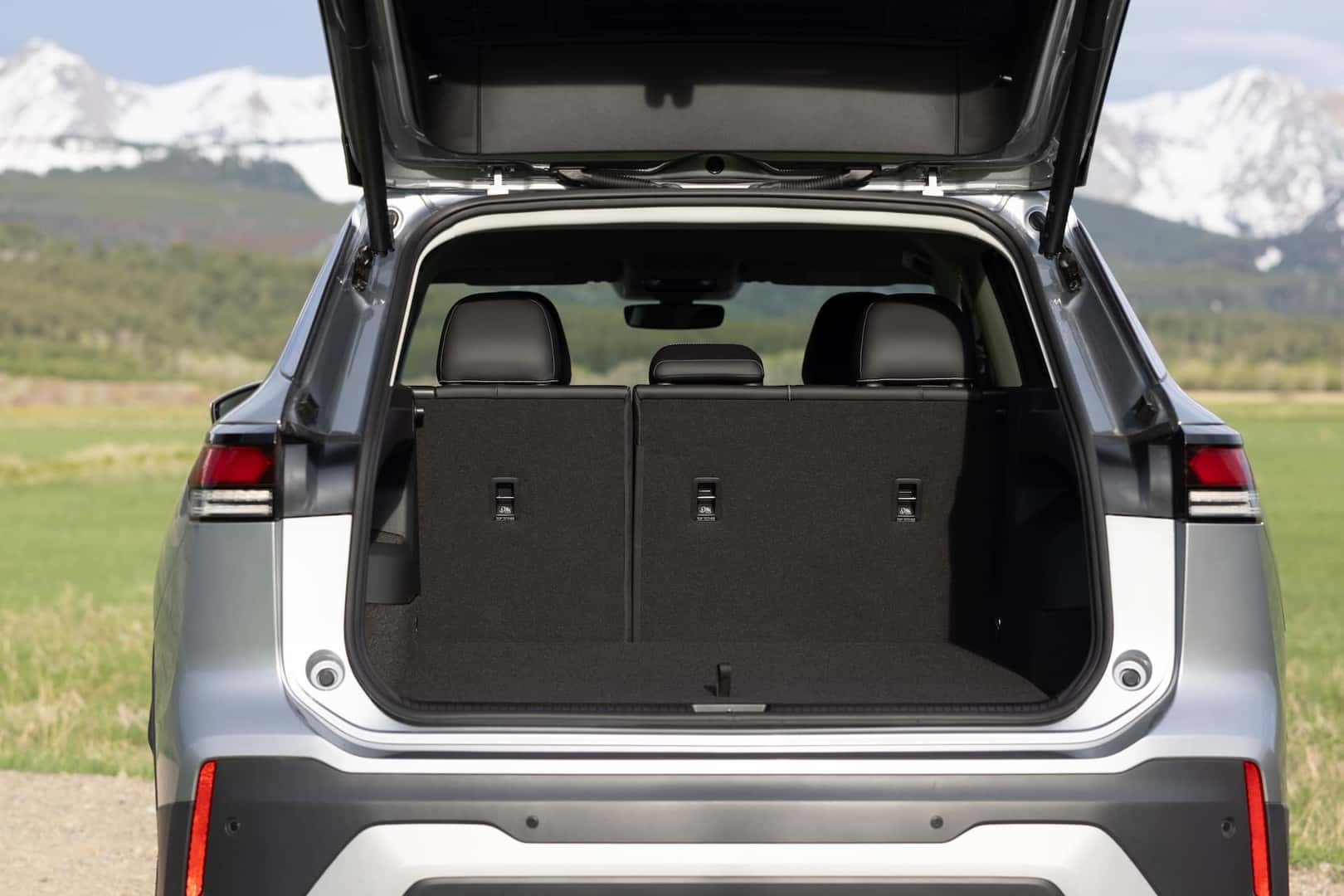 2025 Volkswagen Tiguan Cargo Space