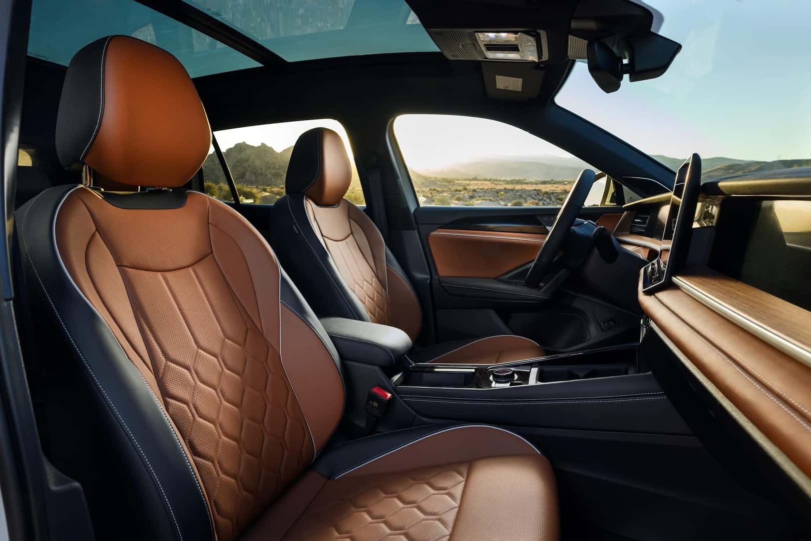 2025 Volkswagen Tiguan R Line Interior Seats