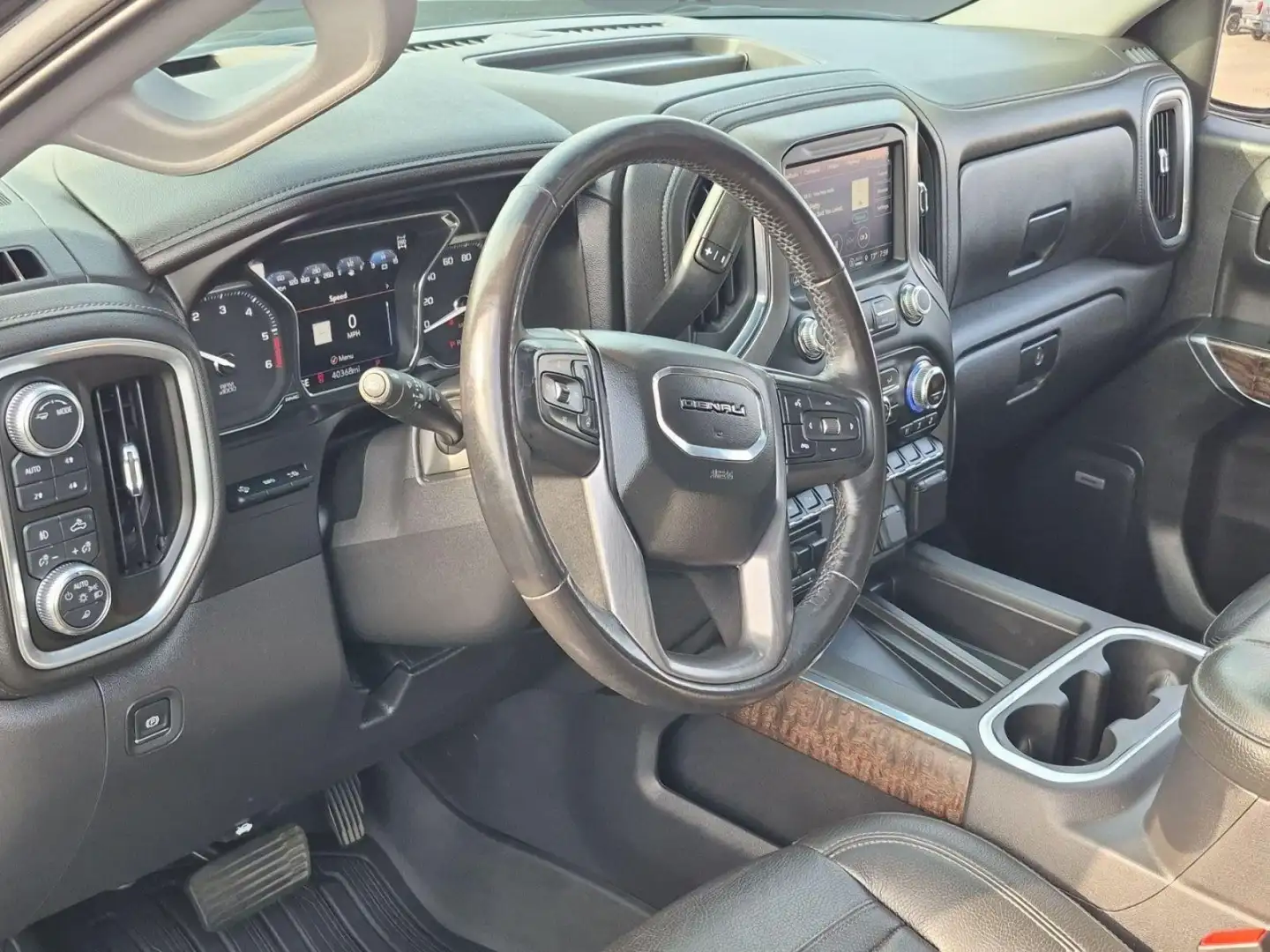 Pre-Owned 2021 GMC Sierra 1500 Denali Four Wheel Drive Crew Cab interior