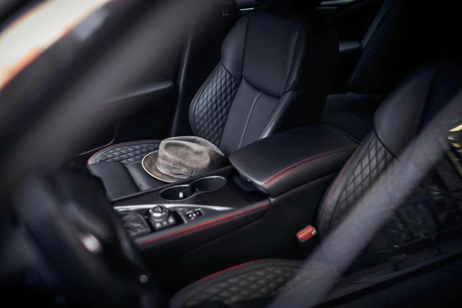 INFINITI Q50 Interior