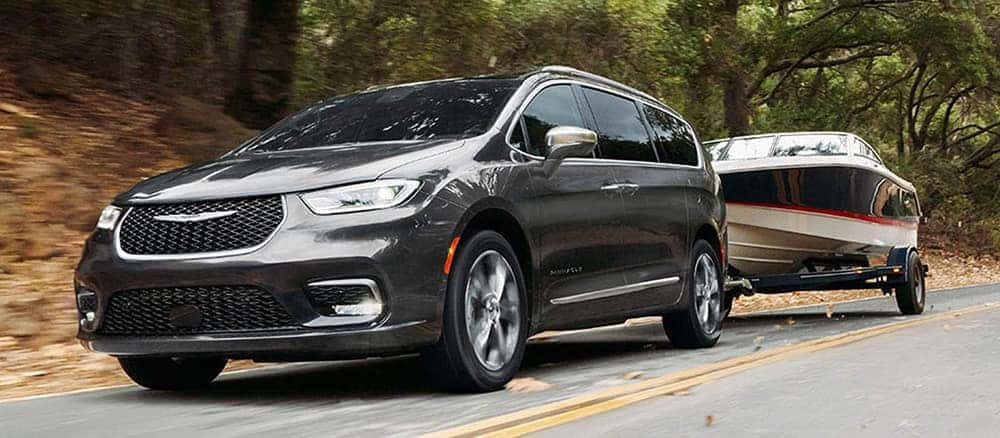 Chrysler Pacifica Pulling a boat