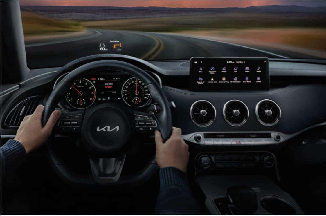 2022 Stinger Interior