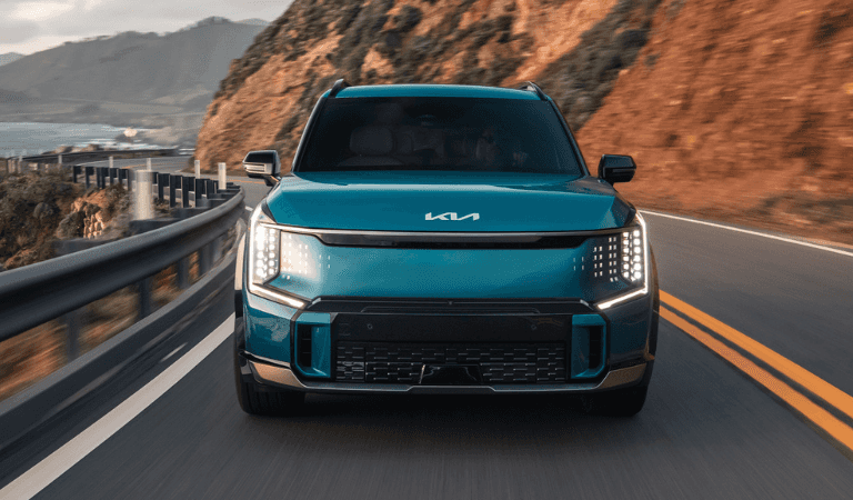 New 2025 Kia EV9 Couer d'Alene