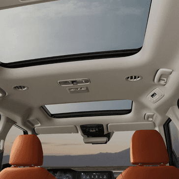 Kia Carnival sun roof