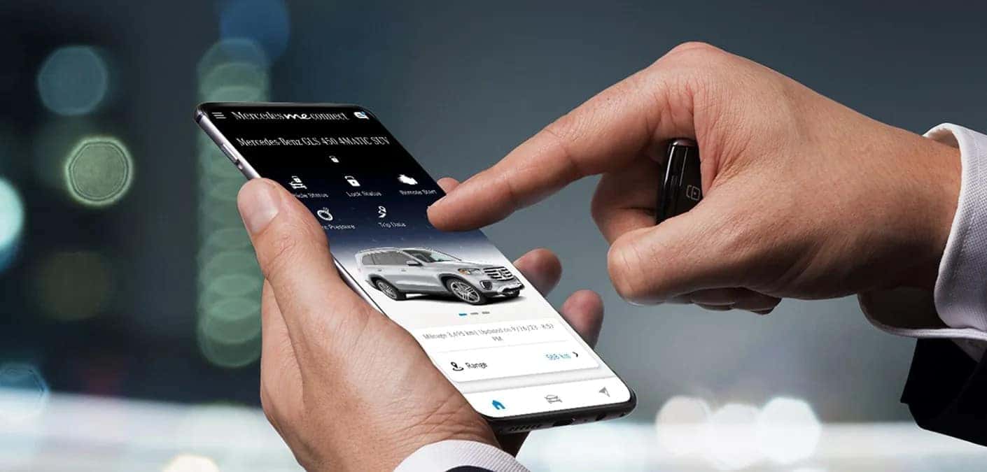 Your SUV, virtually in your pocket. Your next move, shown for real.