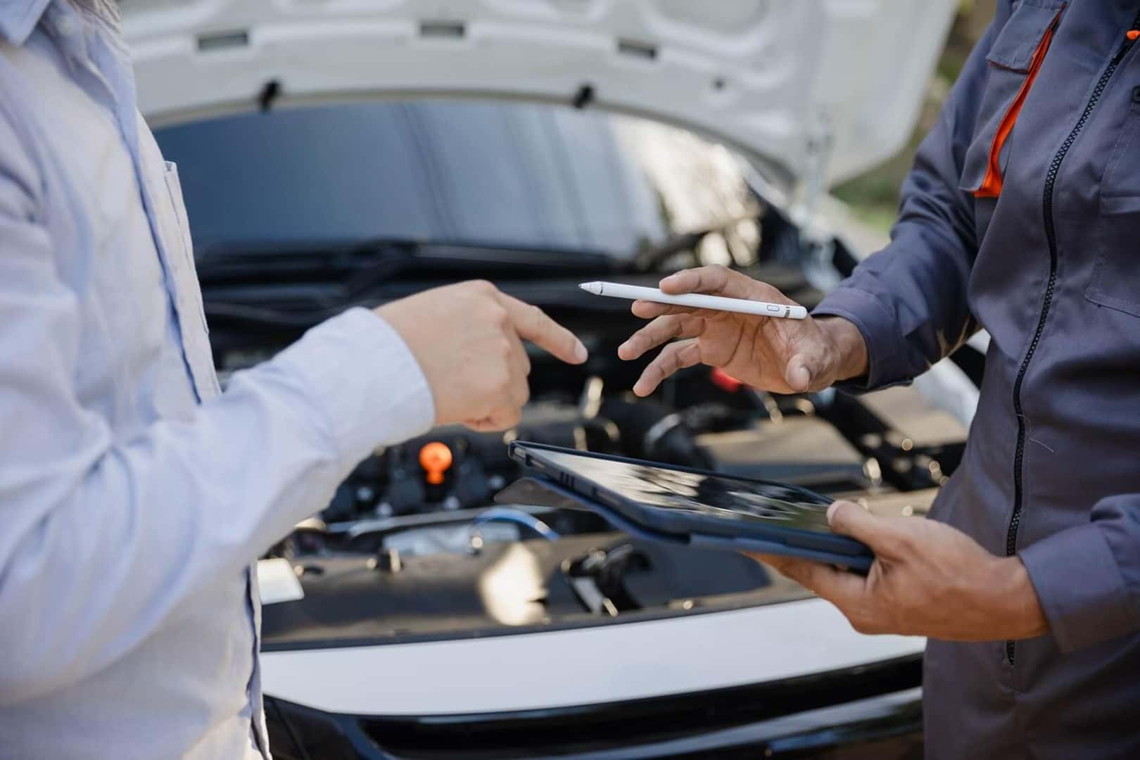 Mercedes-Benz Service Center  