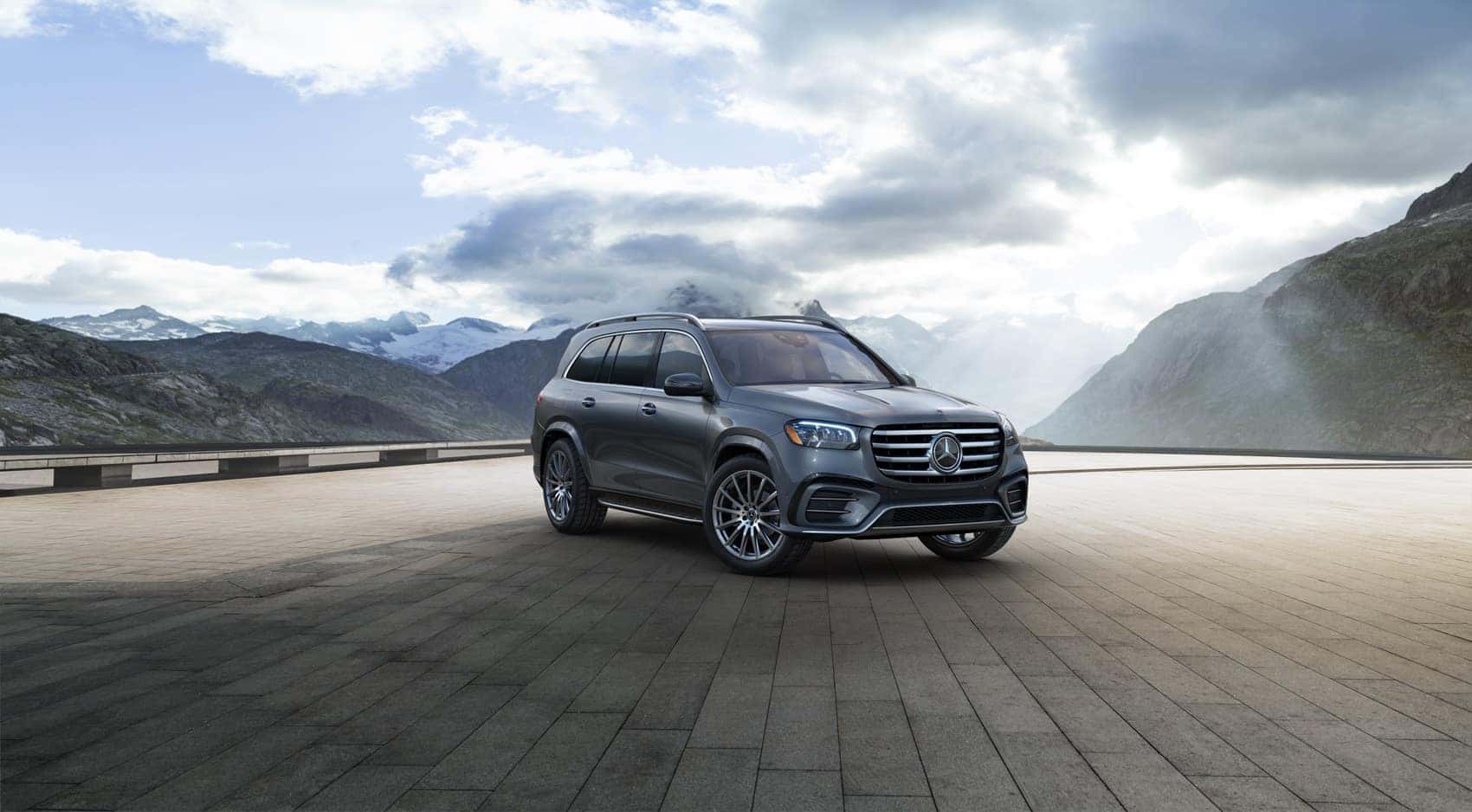 The Mercedes-Benz Logo Explained