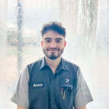 Antonio Quiroz