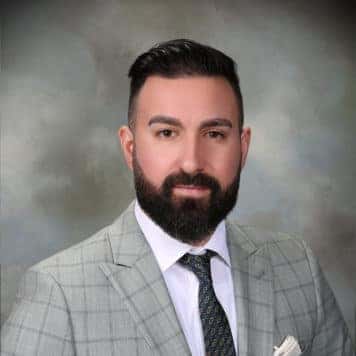 Rene  Karimyance
