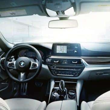 2020 BMW 5 Series Dash