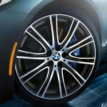2020 BMW 5 Series Tire