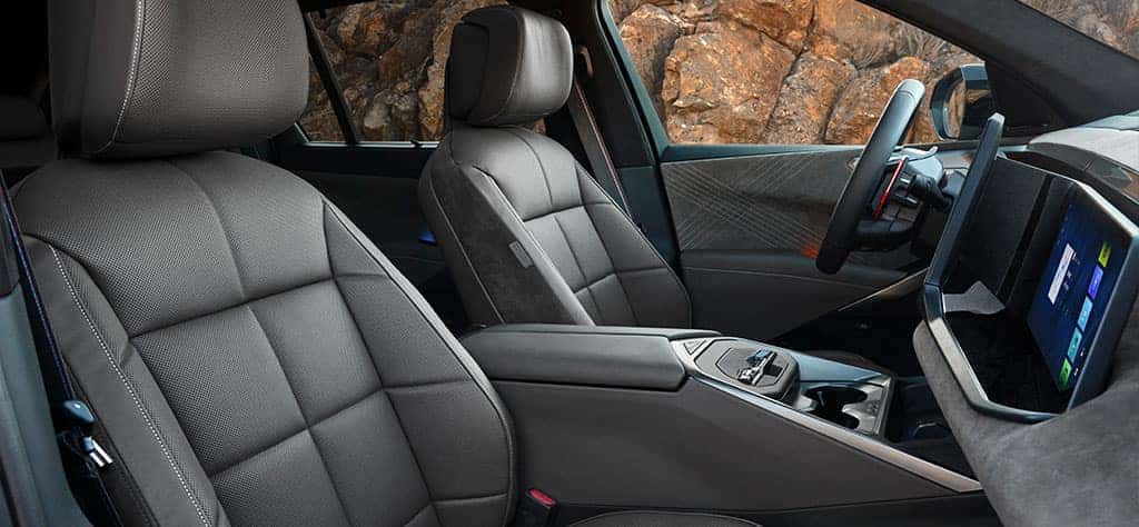 2027 BMW X5 front seats