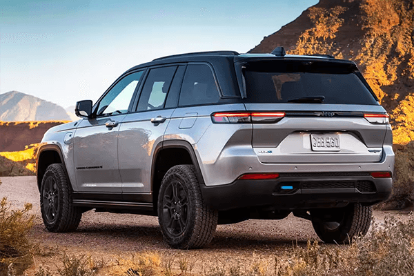 Jeep Grand Cherokee Exterior
