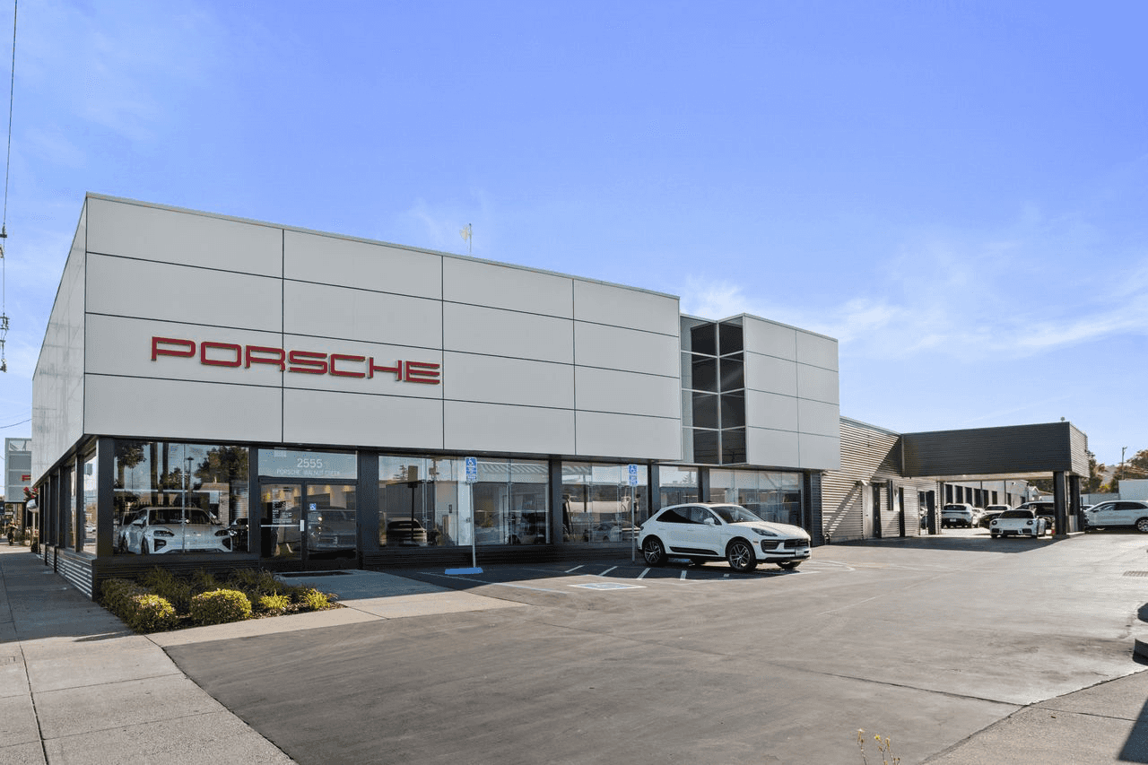 Porsche-Walnut-Creek-Exterior