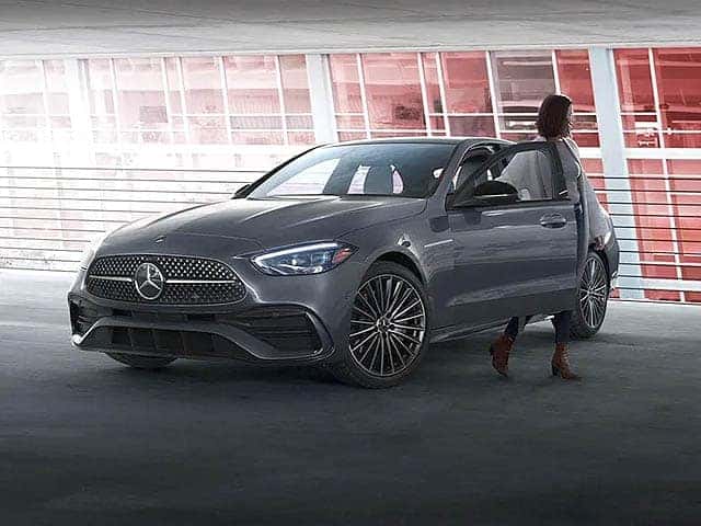 2025 C 300 Sedan