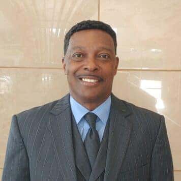 Bruce  Reaves