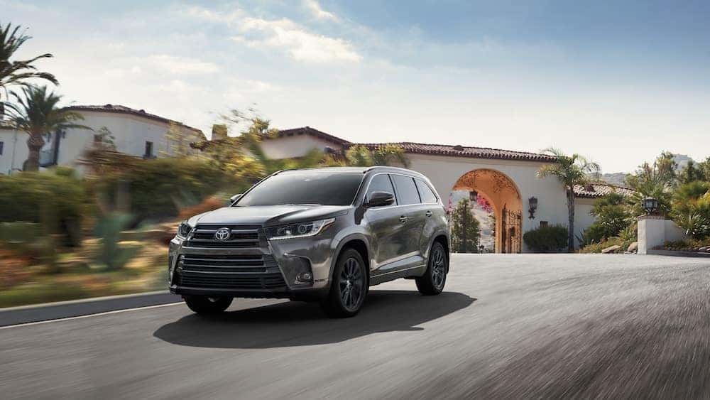 new 2019 Toyota Highlander 0-60 mph acceleration vs the competition