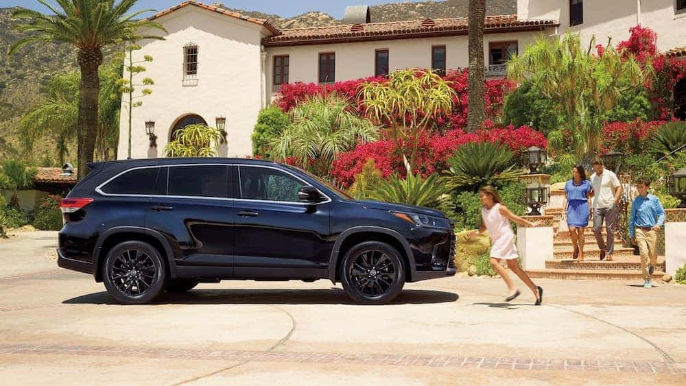 new 2019 Toyota Highlander driver alert monitor vs the competition