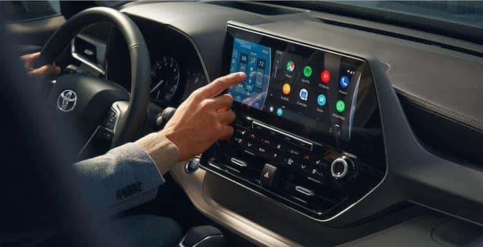 2020 Toyota Highlander interior design with 12.3 inch touch screen display