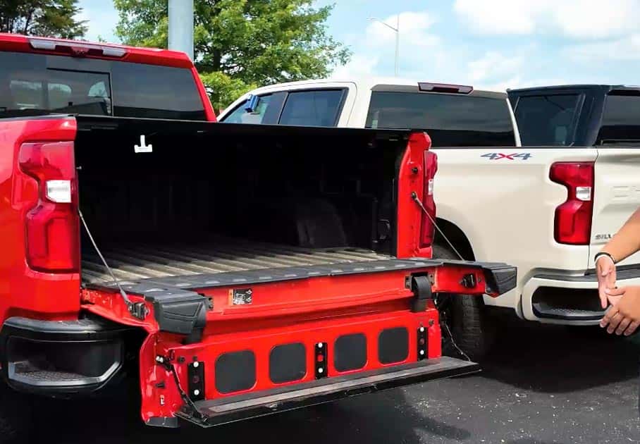 Close-up of the Multi-Flex Tailgate full-width step position on a Chevy Silverado